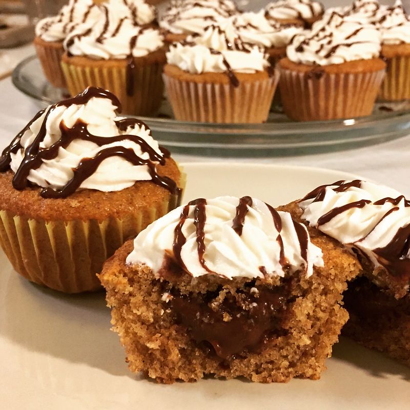 S'mores Cupcakes | Chocolate Filled Graham Cracker Cupcakes with Marshmallow Frosting